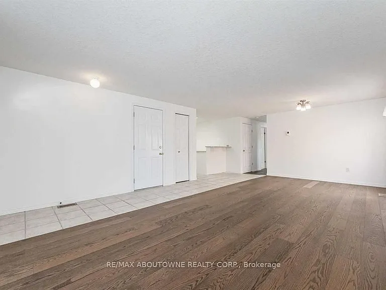51 Boulder Cres #MAIN — Photo 6