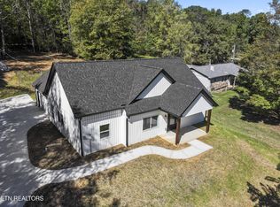 206 Old Rutledge Pike W, Blaine, TN 37709