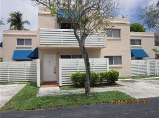 14384 SW 98th Ter, Miami, FL 33186