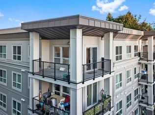 9655 King George Blvd #419, Surrey, BC