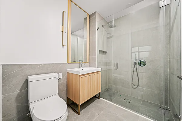 Rented by Nooklyn NYC LLC | media 7