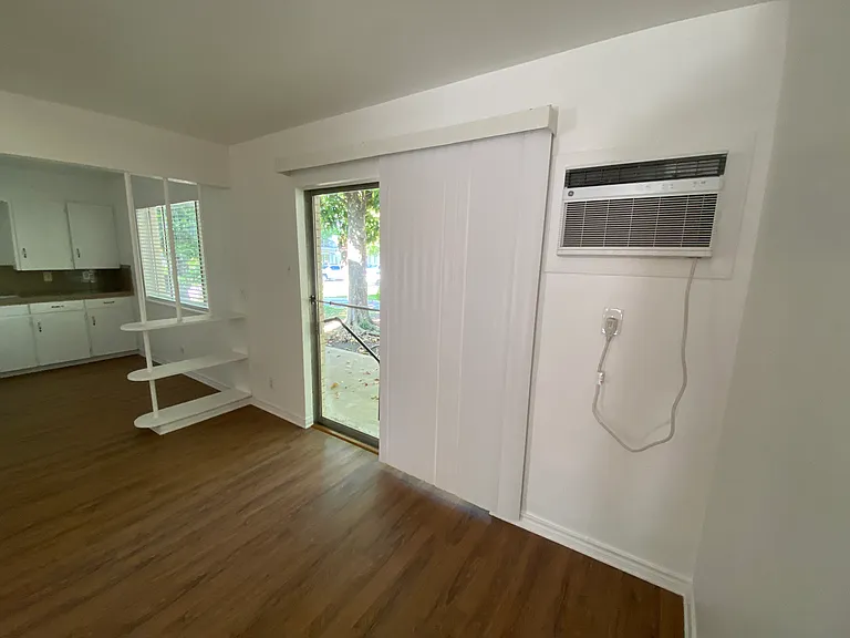 5823 McCommas Blvd #A — Photo 7