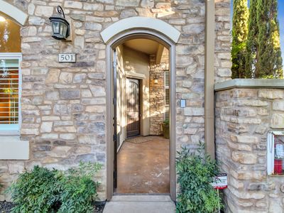 2430 Pavilions Place Ln UNIT 501, Sacramento, CA, 95825