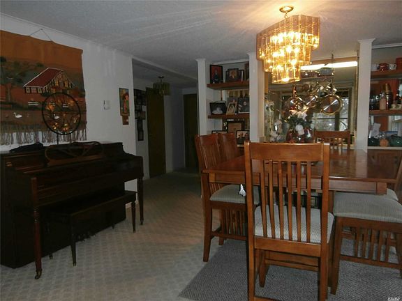 4th image of 134 Village Cir W #134
