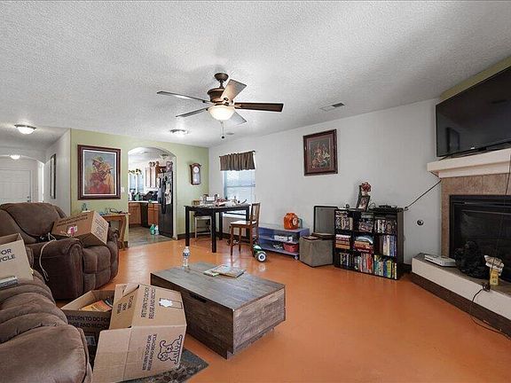 2nd image of 6608 Mountain Hawk Loop NE