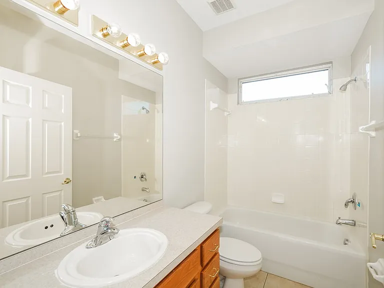 4413 Huddlestone Dr — Photo 16