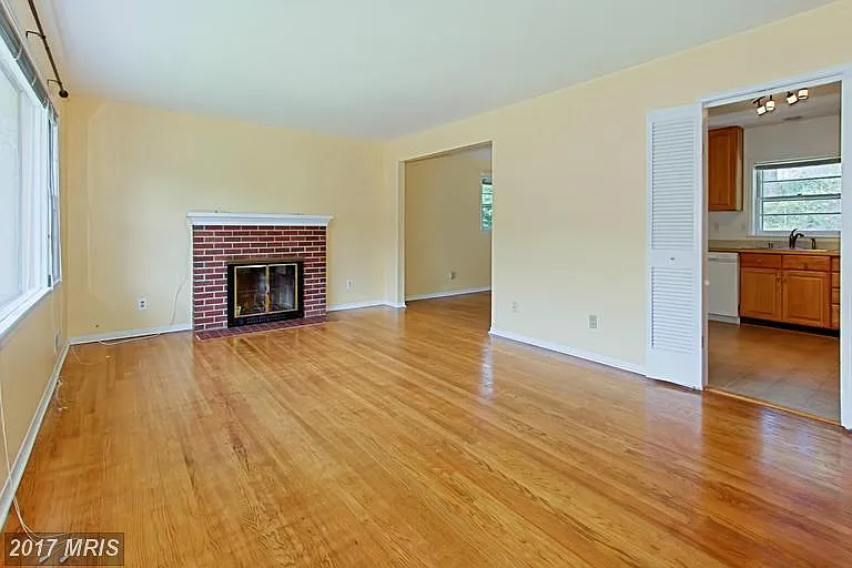 1819 Westmoreland St — Photo 3