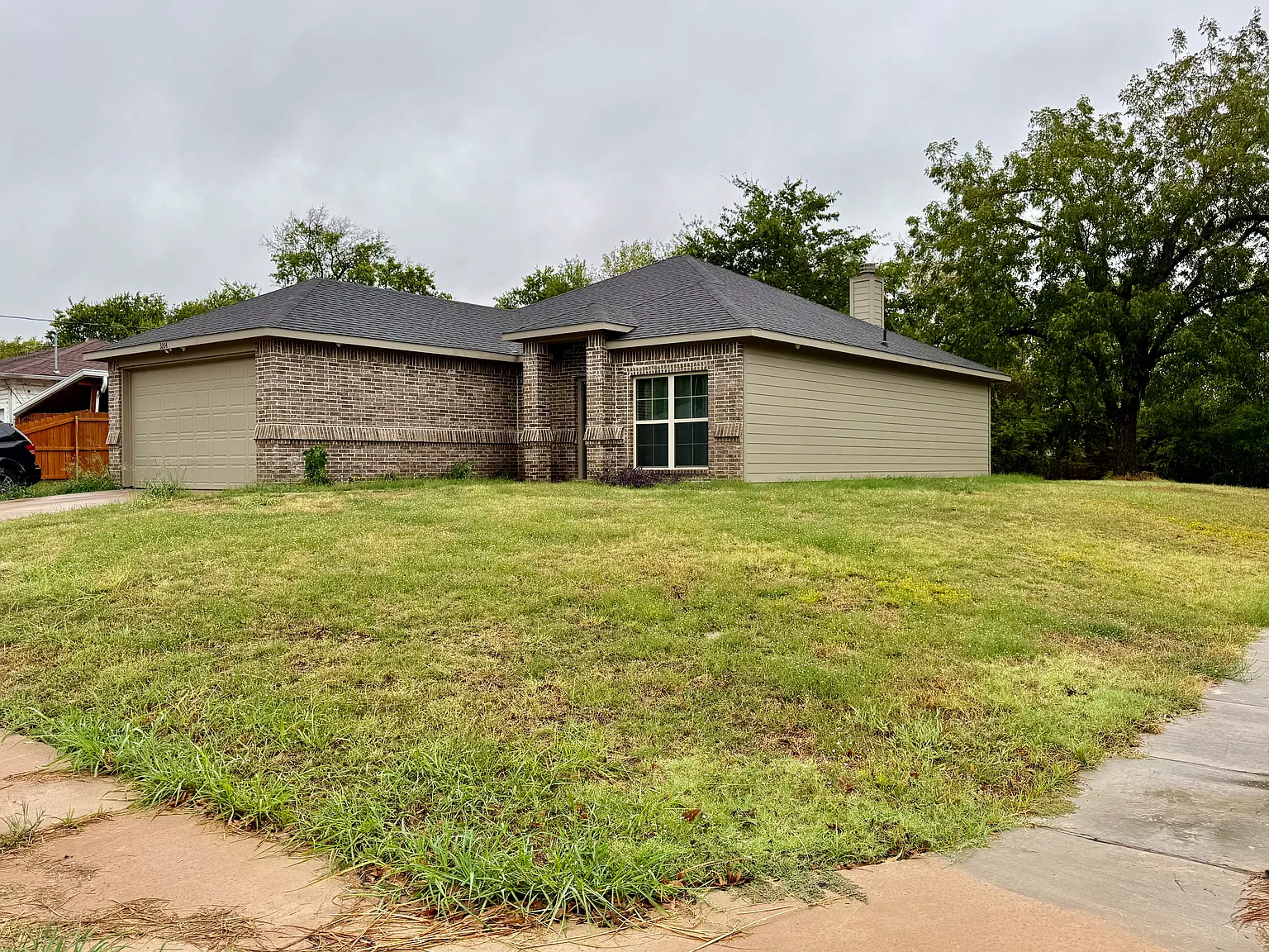 3 bed, 1482 sqft, $1,850 — Photo 2