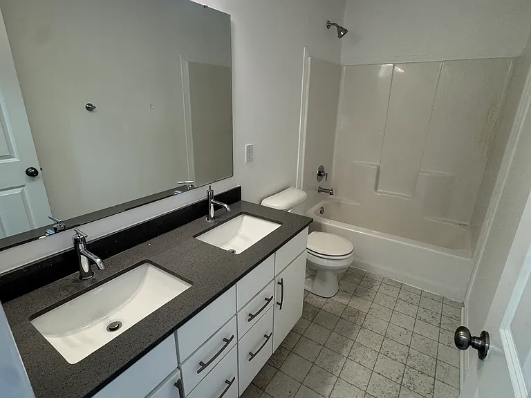 1296 Wood Thrush Ct — Photo 6