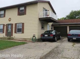 132 S Wright Rd, Janesville, WI 53546