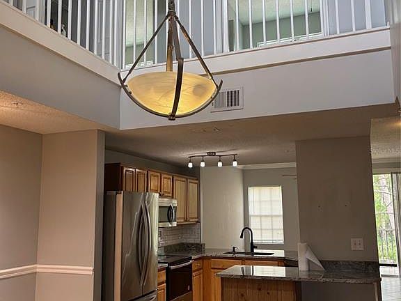 3rd image of 5600 Bentgrass Dr #8103