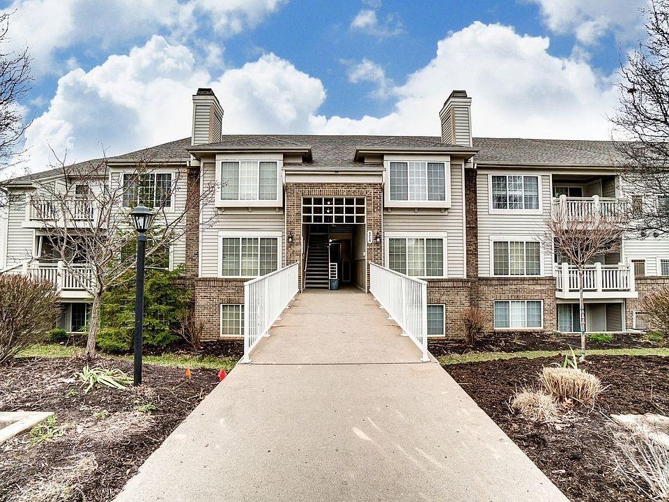 1st image of 4210 Endeavor Dr Unit 205