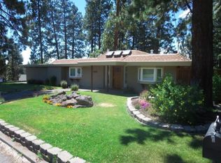 1067 NE 12th St, Bend, OR 97701