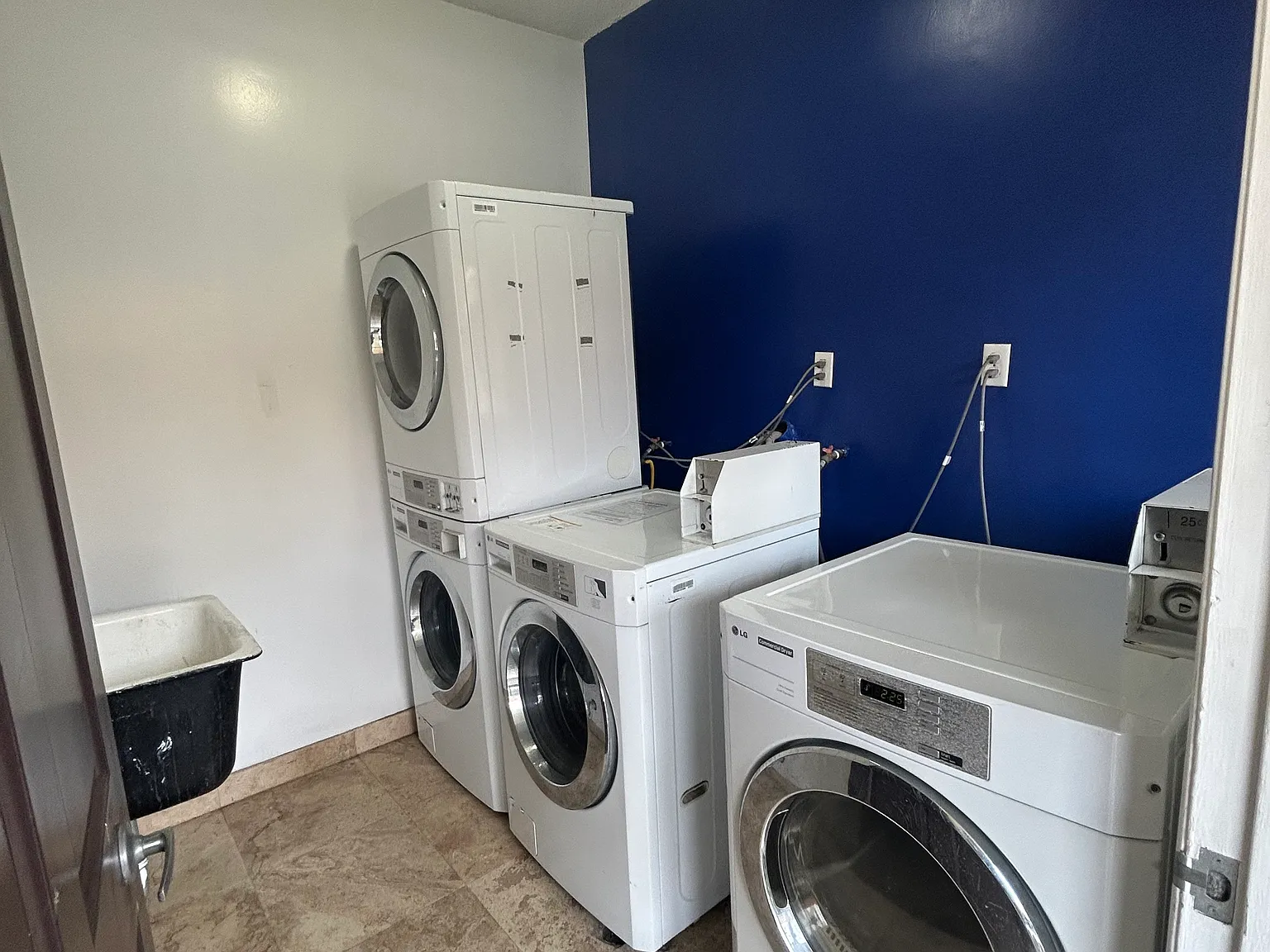 Huntington Villas, LLC & LP — Photo 3