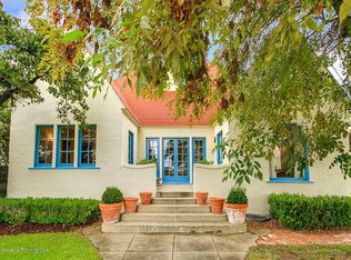 61 W Manor St, Altadena, CA 91001