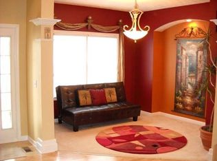 11184 Hearthstone Dr, Fishers, IN 46037