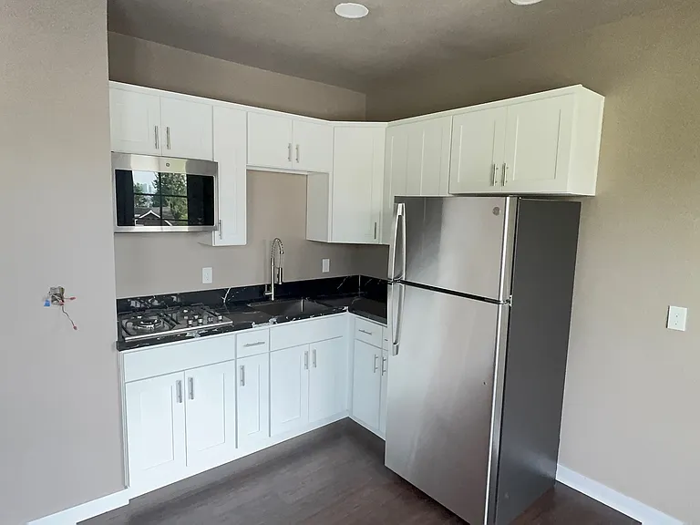 4110 Whitman Ave N #9 — Photo 1