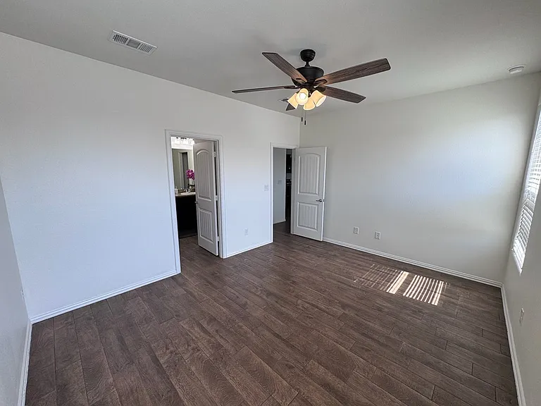 1710 Wrigley Dr — Photo 18