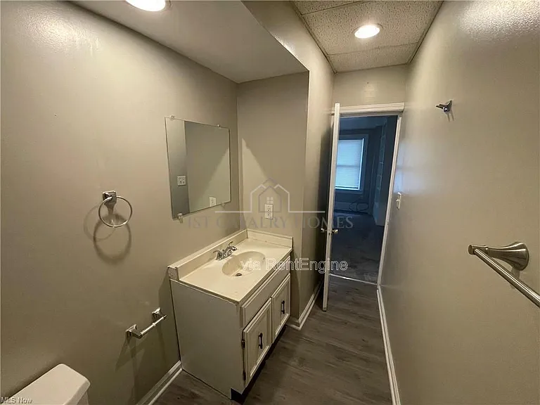 1213 Sherman St — Photo 13