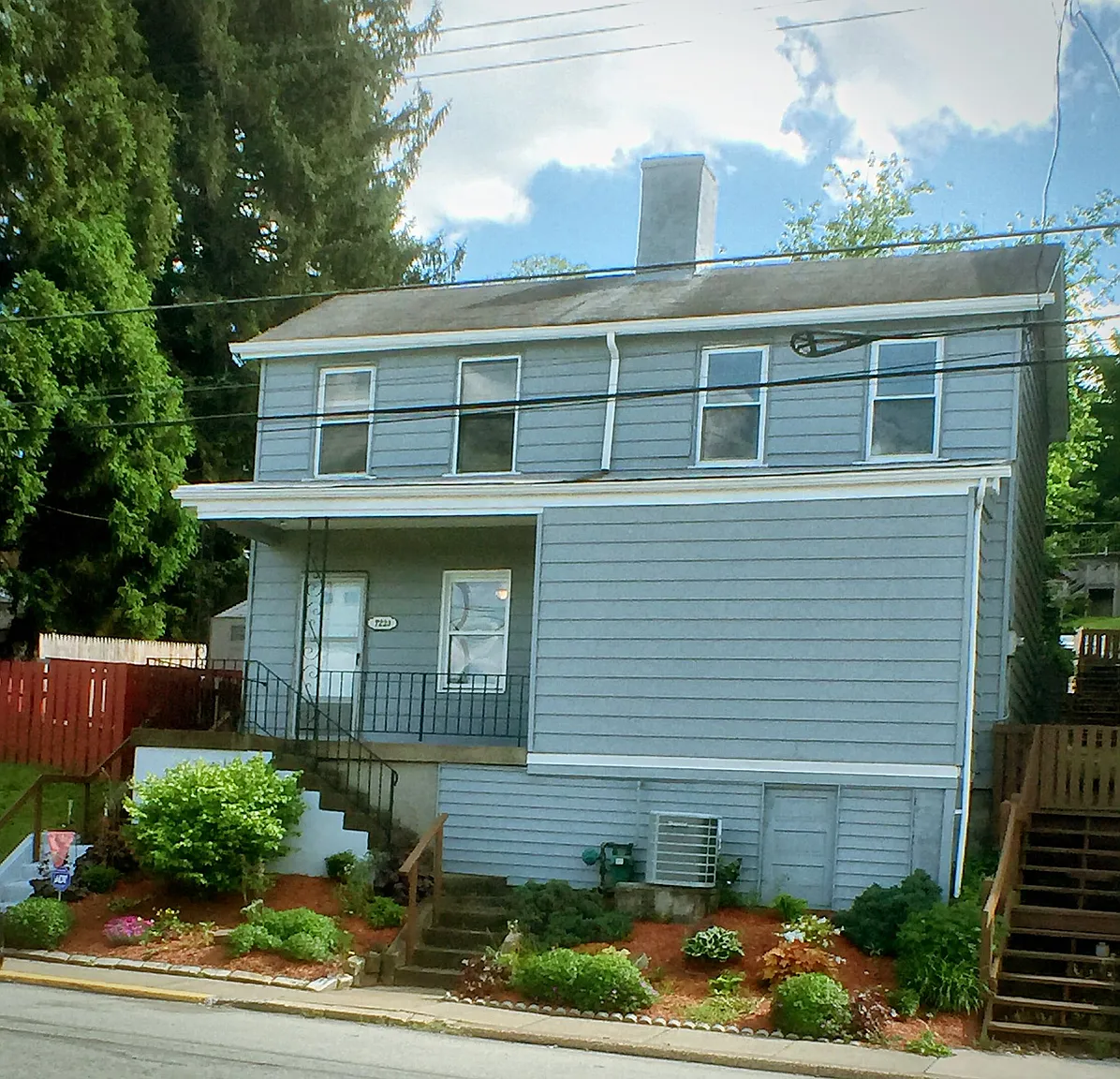 7220 Butler St photo 1
