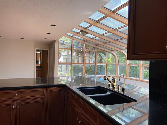 5th image of 3390 Sierra Oaks Dr
