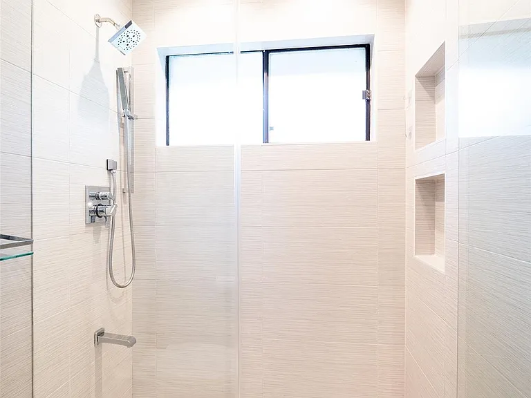 2110 Wychwood Dr — Photo 27