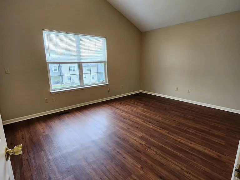 28 Applewood Cir — Photo 5