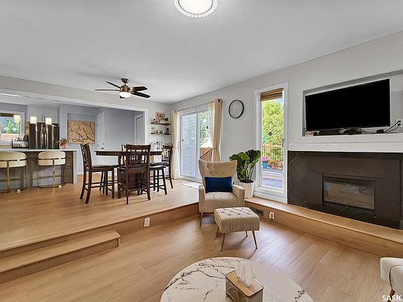 5th image of 19 Barr Place
