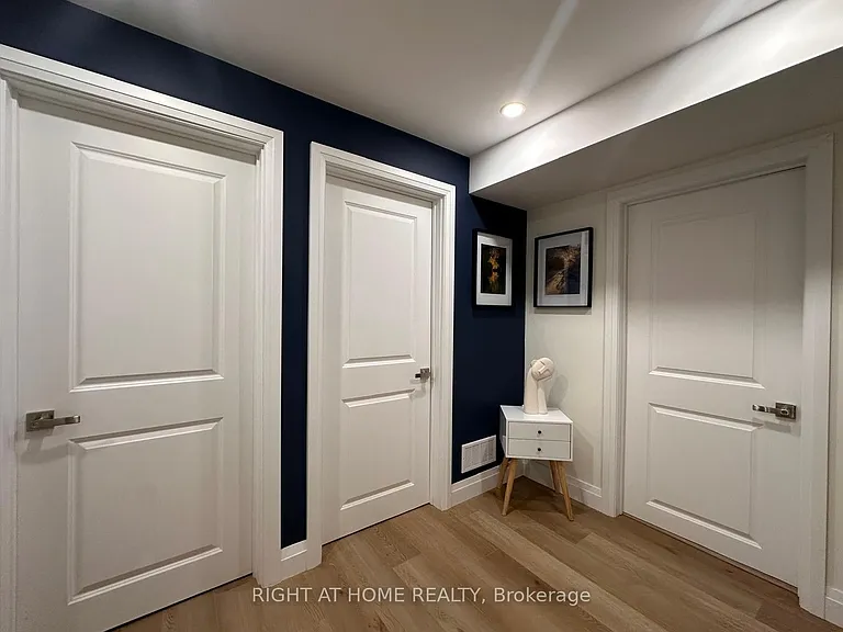 31 Swansea St #BASEMENT — Photo 4