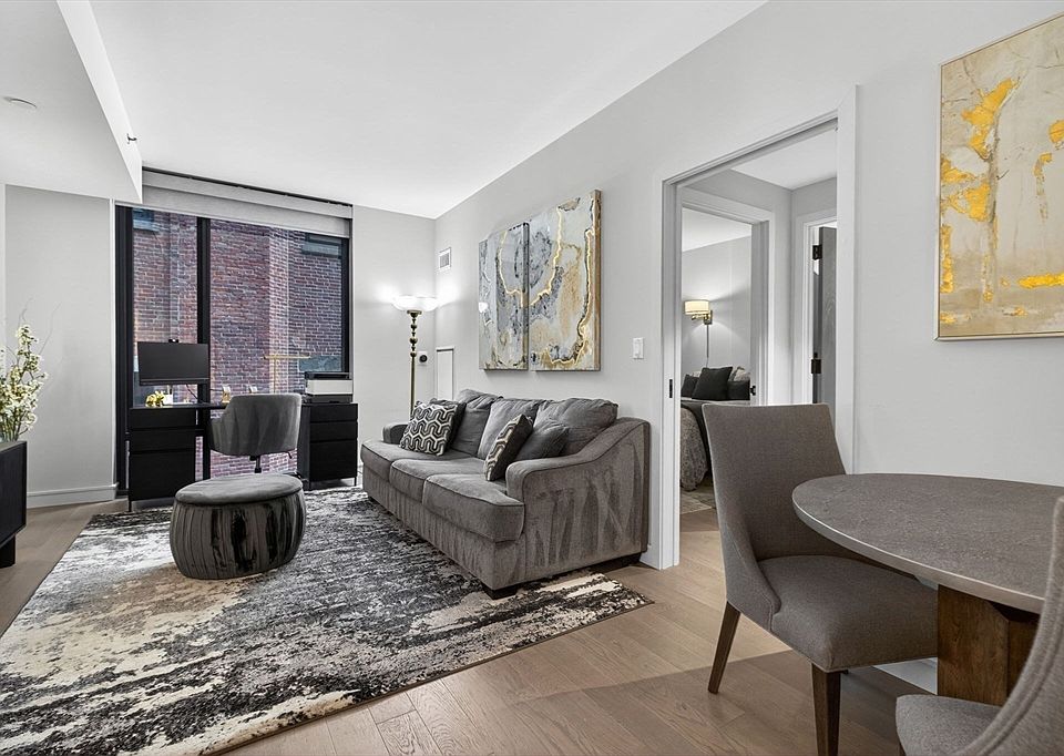 1st image of 55 Lagrange St #409
