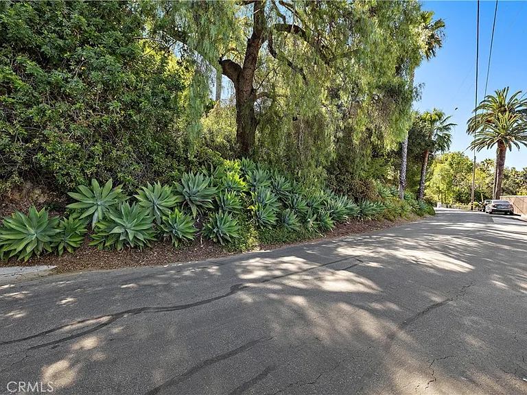 11393 La Vereda Dr — Photo 41