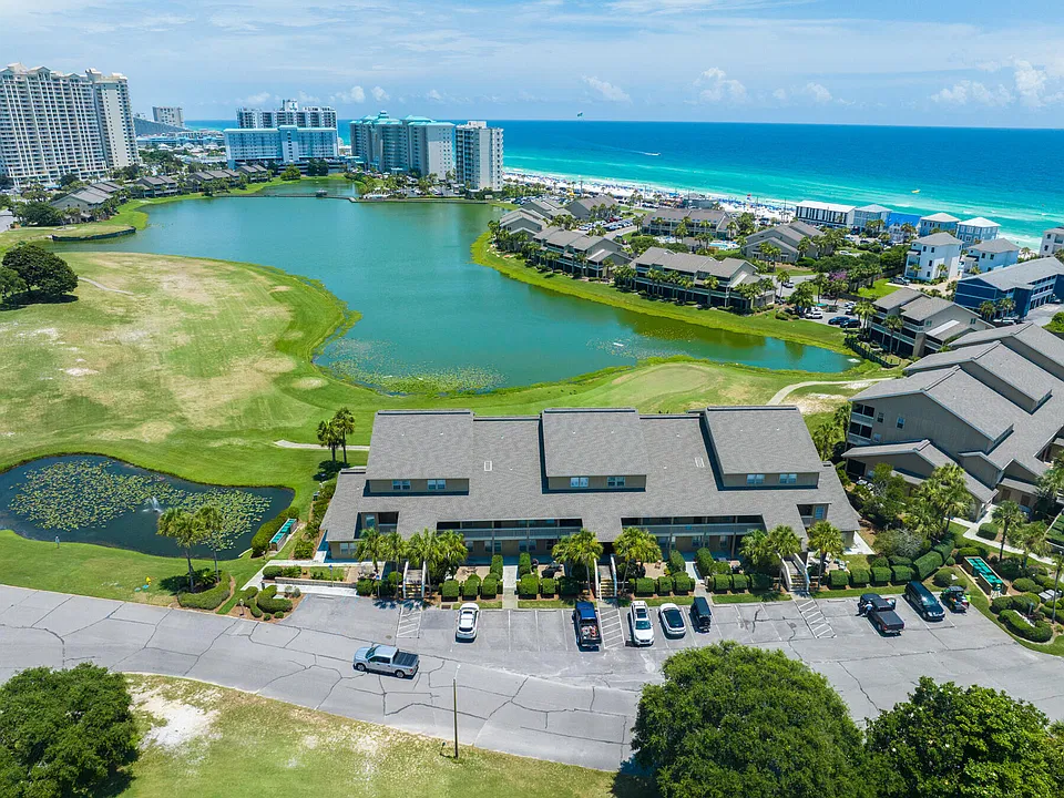 View of 2 Coastal & Lakefront Retreats with Breathtaking Views - Haven Lifestyles