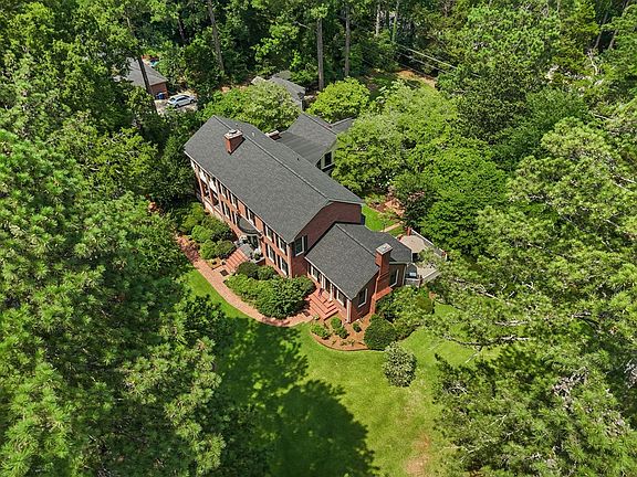 2nd image of 183 Rutledge Rd