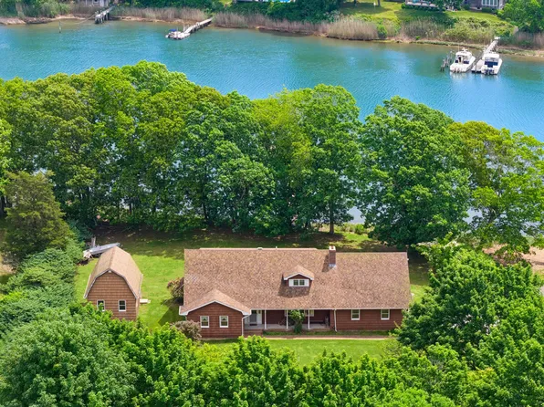 23 Dickerson Dr, Shelter Island, NY 11964