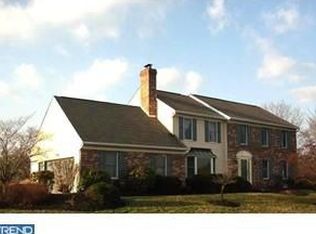 8 Abington Rd, Mount Laurel, NJ 08054