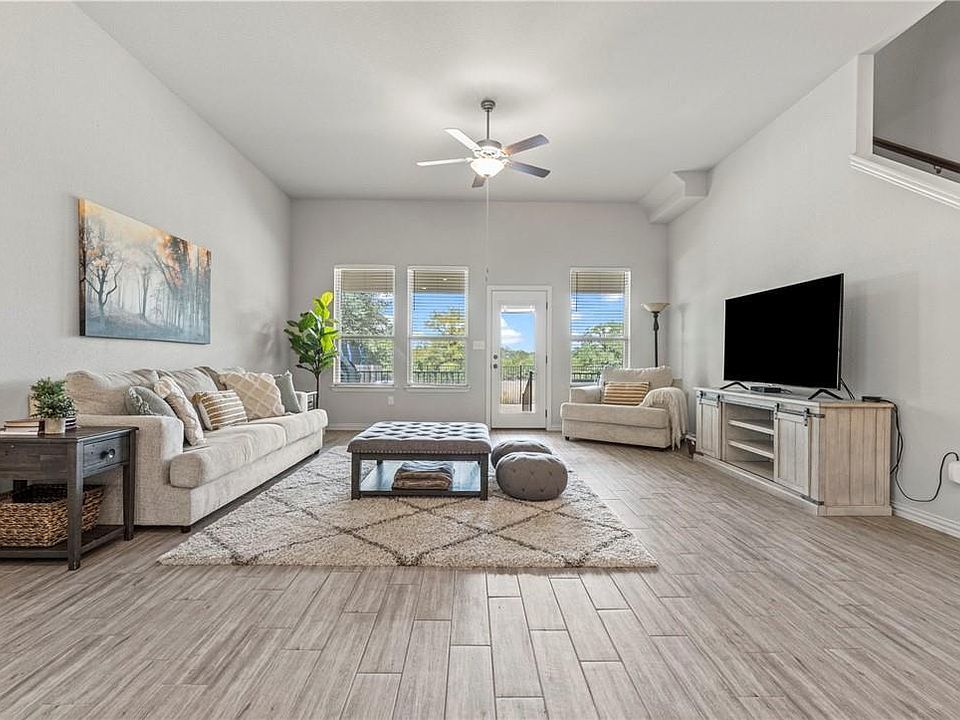 1st image of 505 Pink Granite Blvd