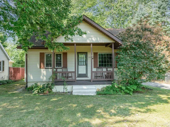 852 Lutzke Rd, Saginaw, MI 48609