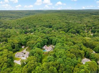 14 Waterhouse Ln, Chester, CT 06412
