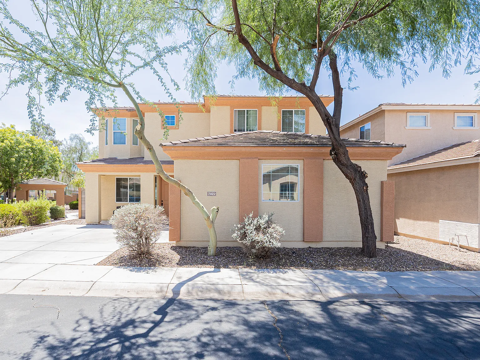 7422 S 27th Way, Phoenix Az — Photo 2