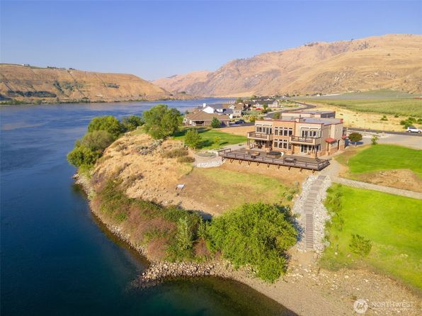 99 N Shore Drive, Orondo, WA 98843