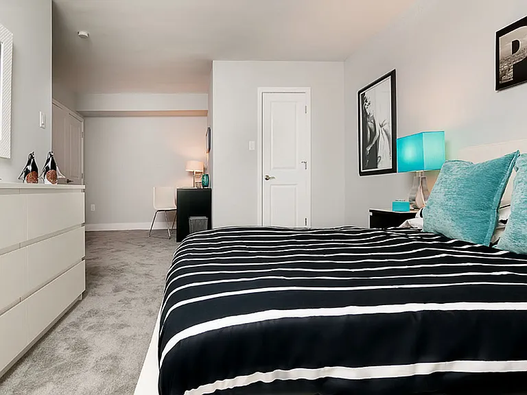Sophias Place West — Photo 14