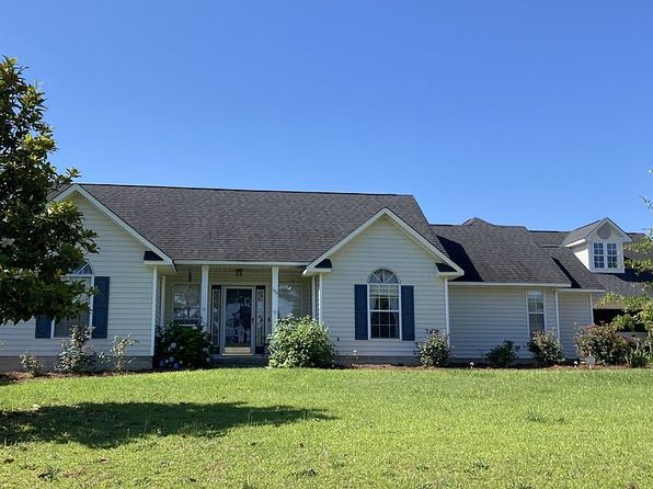 102 Meadow Ct