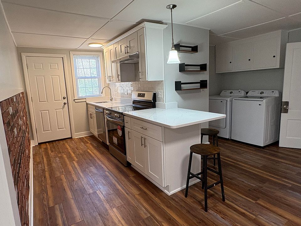 Kitchen and laundry