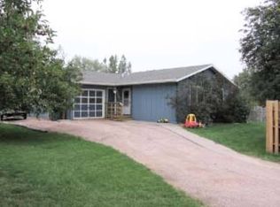 2124 Russet Ln, Rapid City, SD 57703