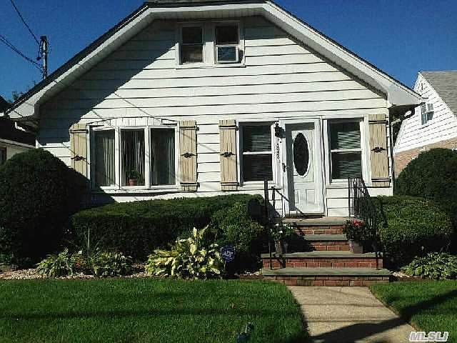 1st image of 1924 Bryant Pl