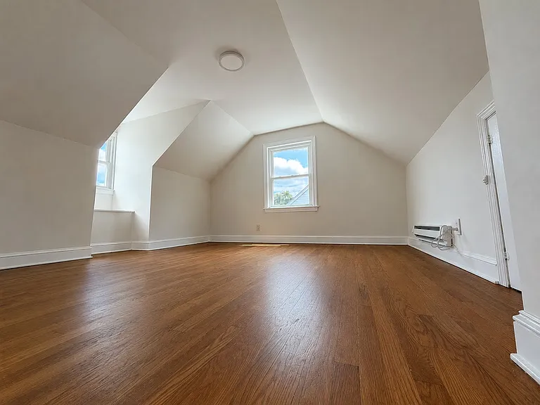 164 Beechwood Ave — Photo 13
