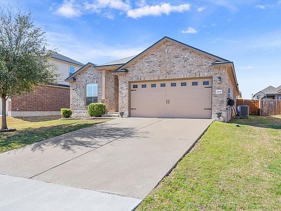 2nd image of 2801 Samson Dr