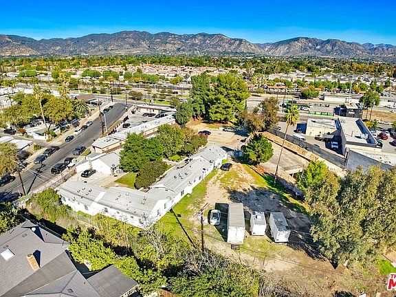 2nd image of 12215 San Fernando Rd