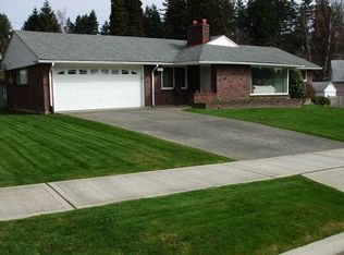 611 Regents Blvd, Fircrest, WA 98466