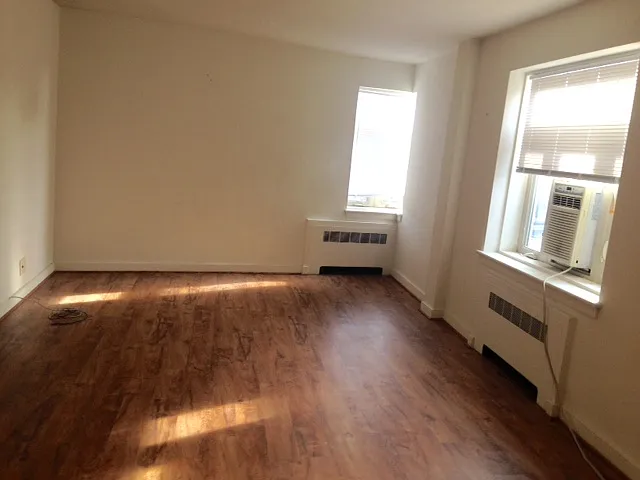 2 bed, 1126 sqft, $1,150 — Photo 4